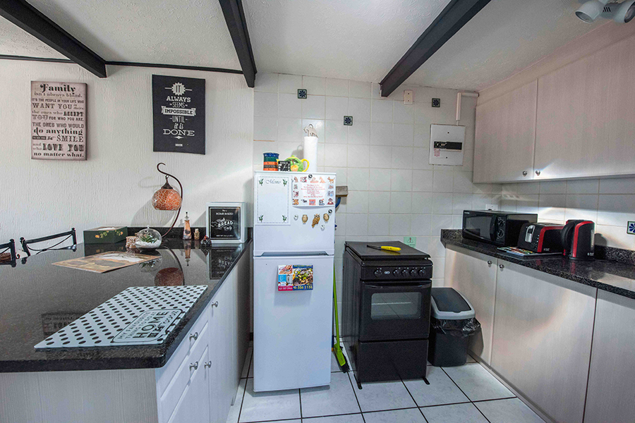 7 Bedroom Property for Sale in Bloubergrant Western Cape
